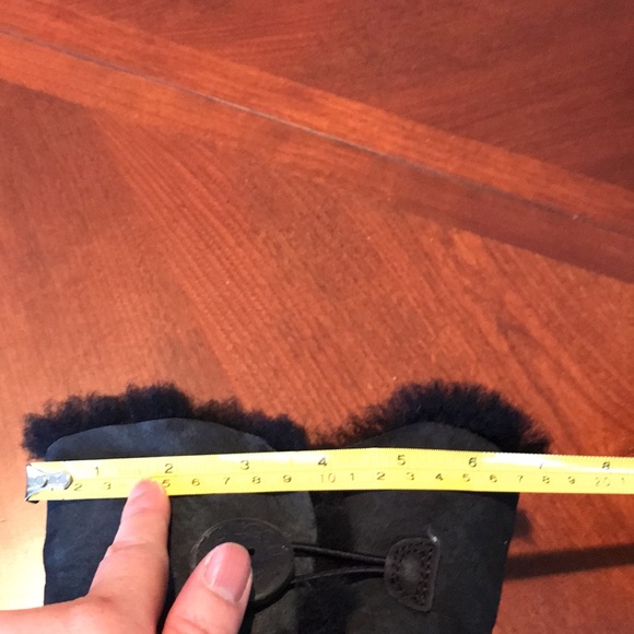 Ugg black winter boots size 6 - Picture 11 of 16